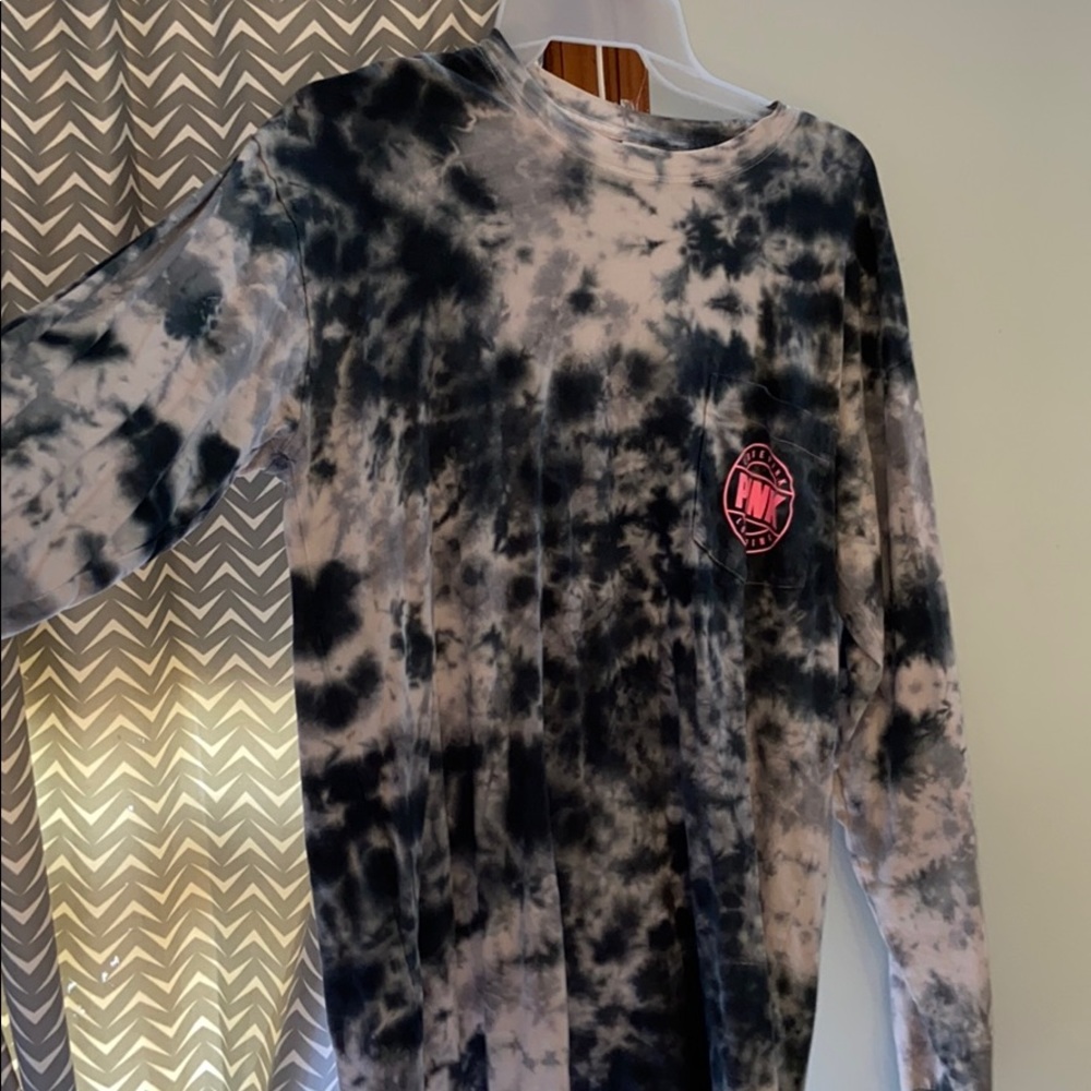 VS PINK long sleeve